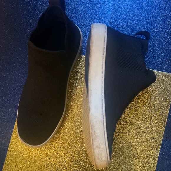 ROTHY'S BLACK HIGH-TOP SLIP-ON Sneakers LUX RARE - Picture 4 of 14